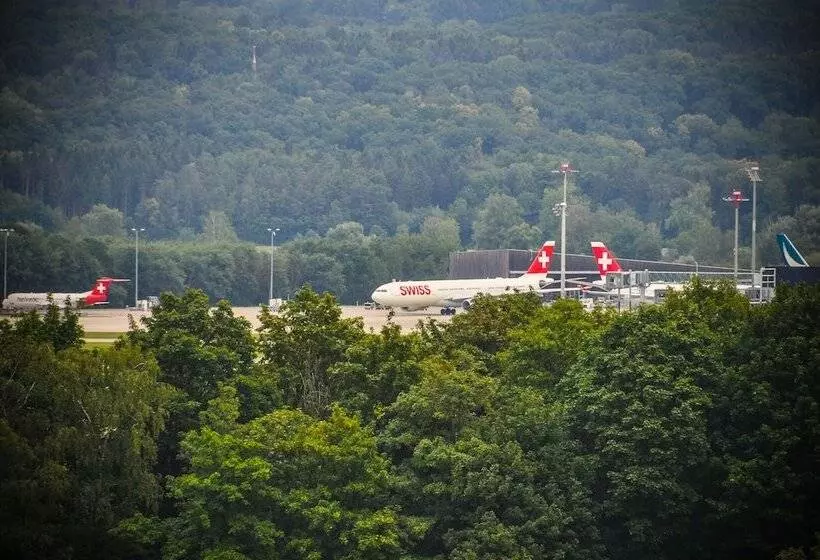 Jet Hotel Zurich Airport