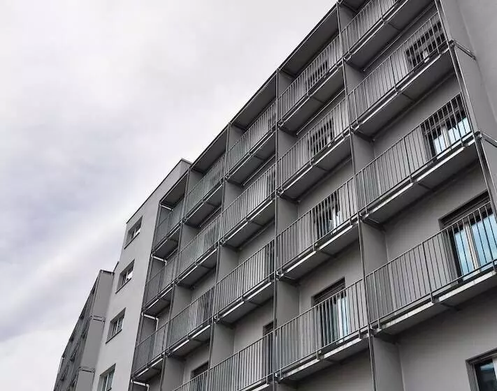 Jet Hotel Zurich Airport