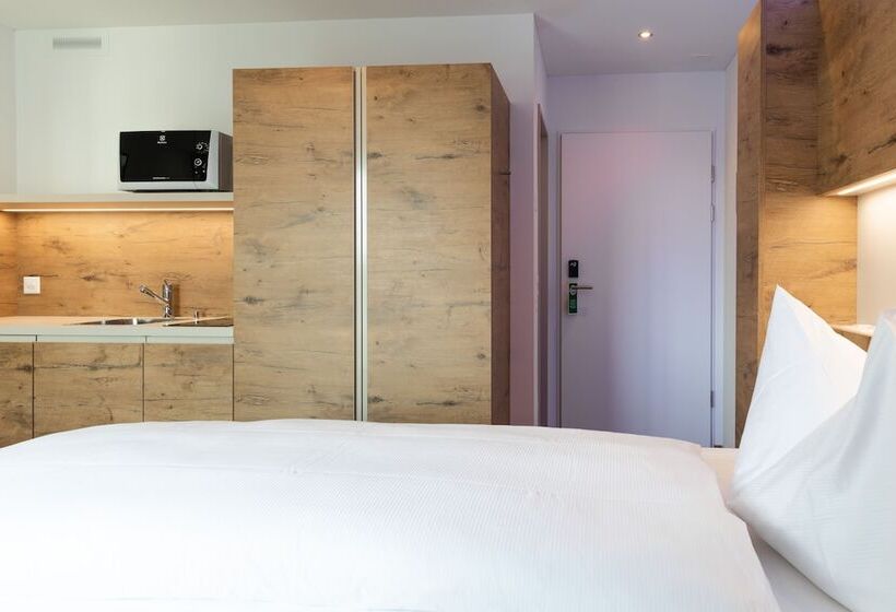 Jet Hotel Zurich Airport