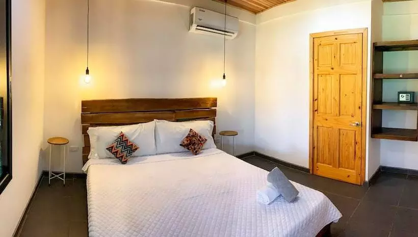 ホテル Origenes Lodge