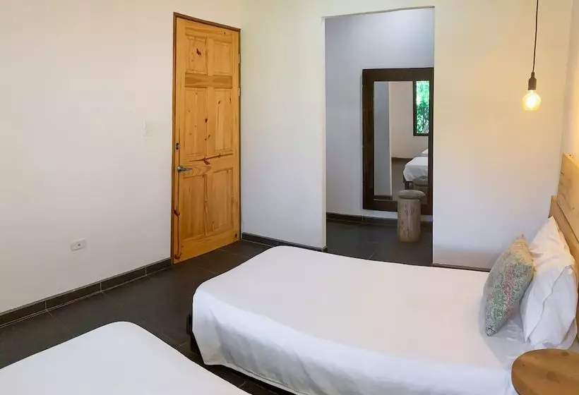 ホテル Origenes Lodge