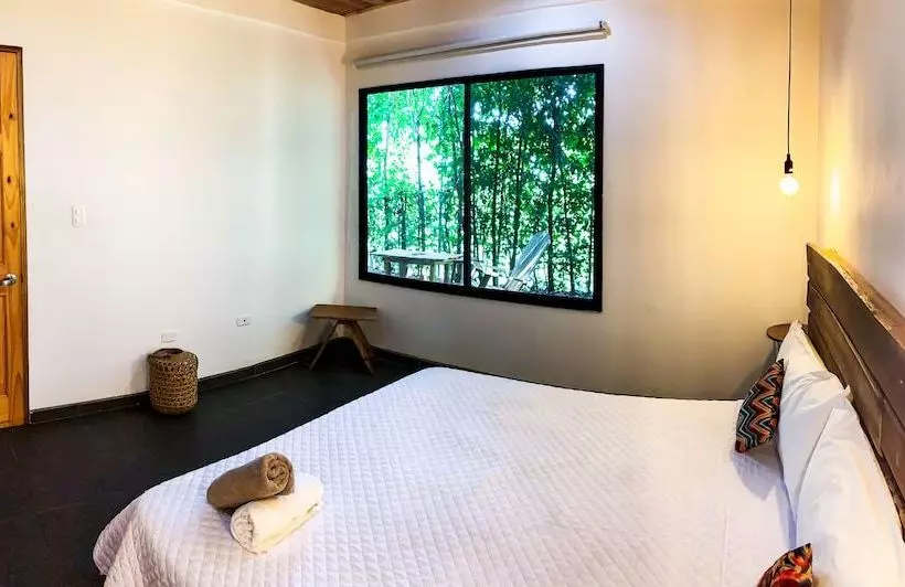 ホテル Origenes Lodge