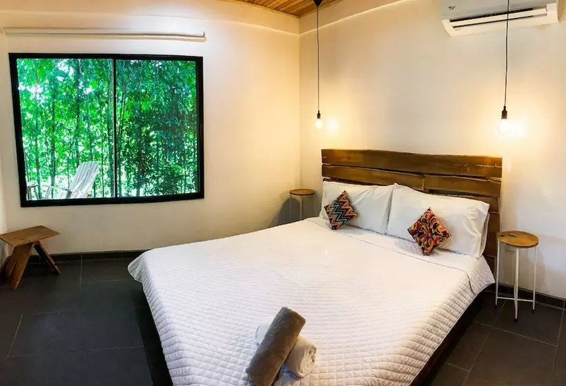 ホテル Origenes Lodge