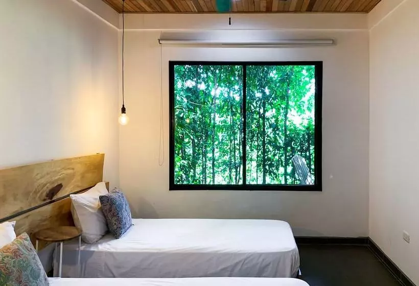 ホテル Origenes Lodge