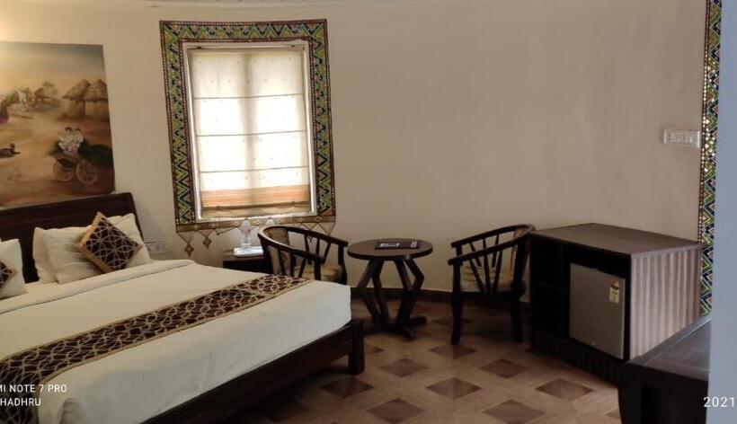 Hotel Seven Sky Clarks Exotica