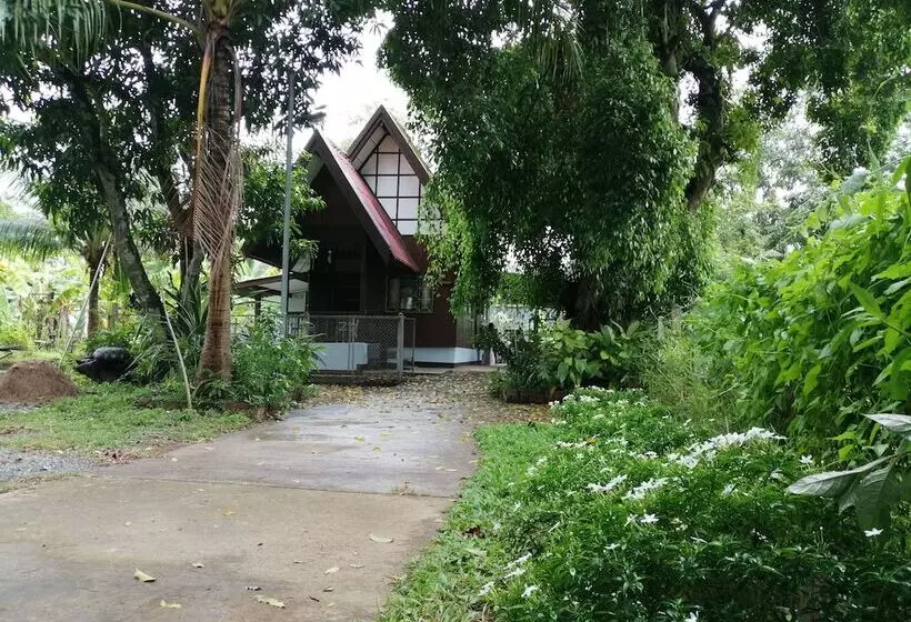 ペンション Wasuthan Garden House