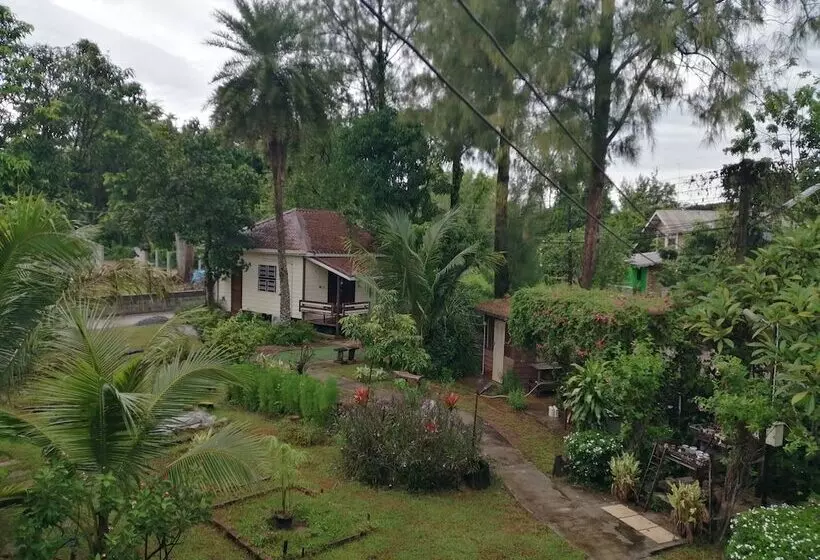 ペンション Wasuthan Garden House