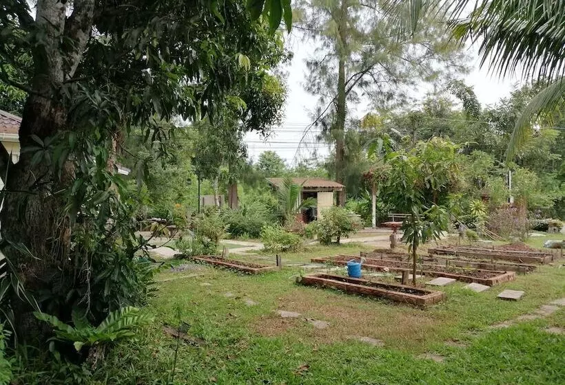 ペンション Wasuthan Garden House