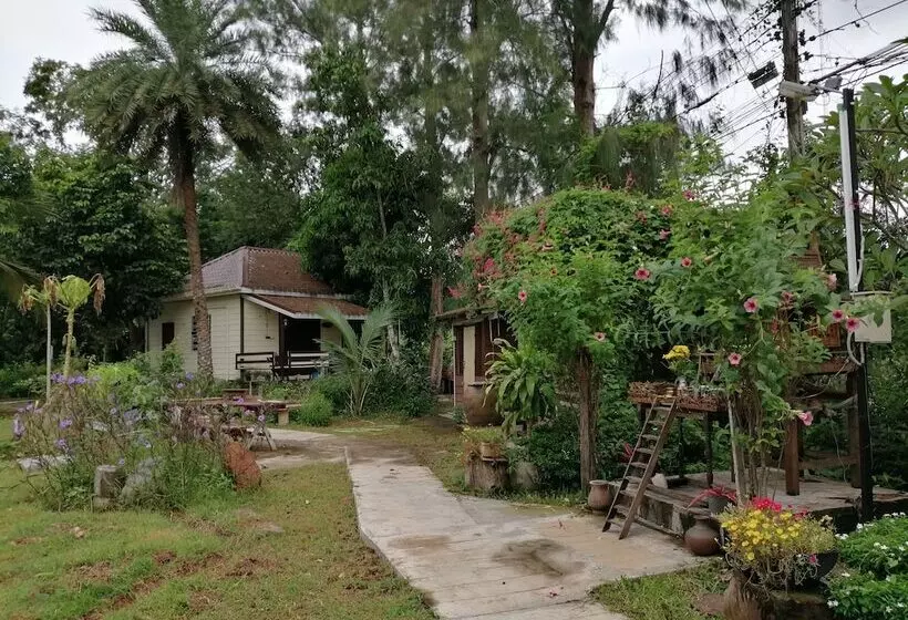 ペンション Wasuthan Garden House