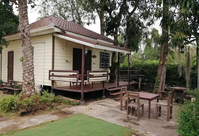 ペンション Wasuthan Garden House