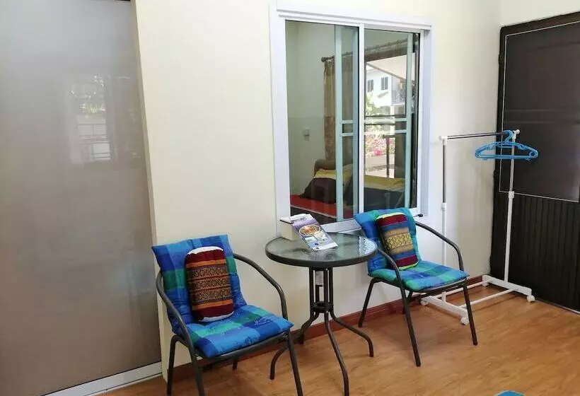 ペンション Wasuthan Garden House