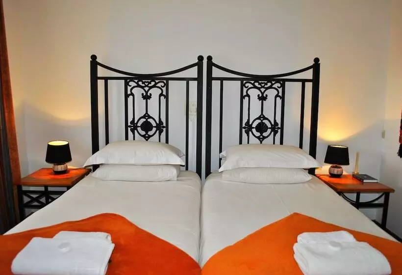 Aamiaismajoitus (B&B) Mount Azimbo Lodge