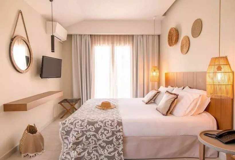 Ekati Mare Lifestyle Resort