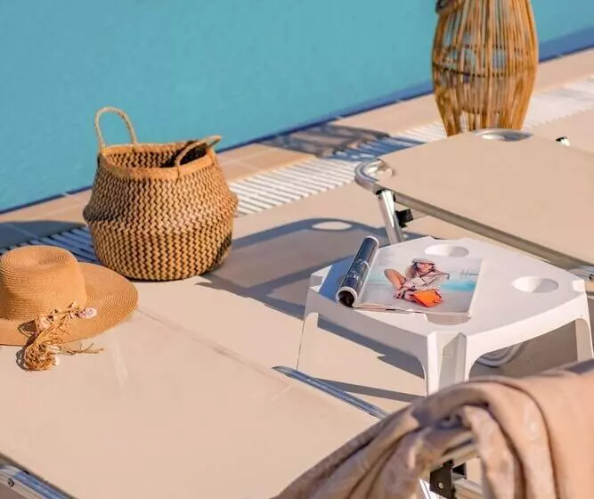 Ekati Mare Lifestyle Resort