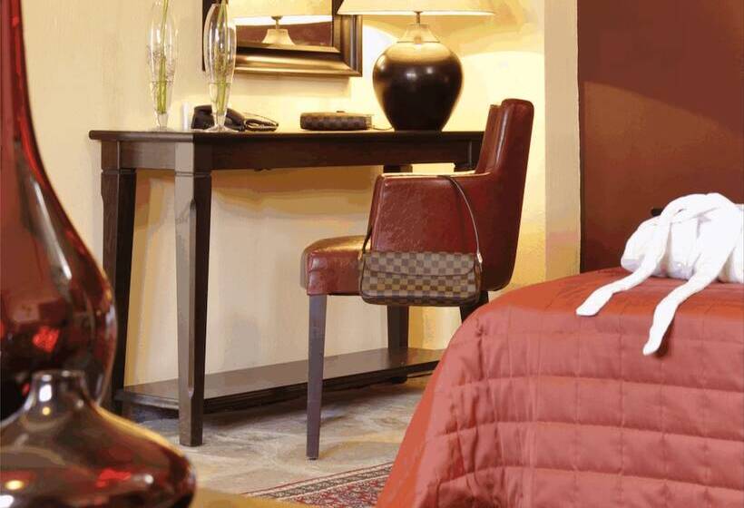 ホテル Kaimak Mountain Lodge