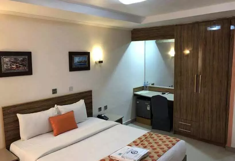 هتل Lekki Waterside