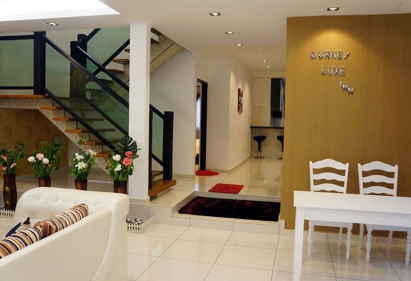 ペンション Gurney Luxe Inn