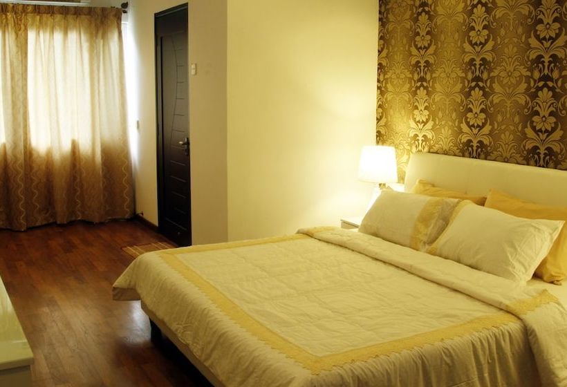 ペンション Gurney Luxe Inn