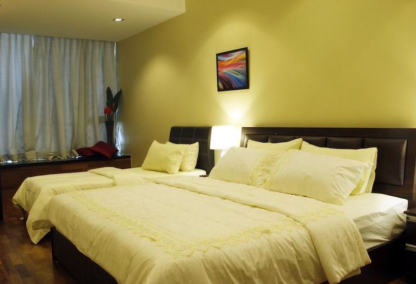 ペンション Gurney Luxe Inn