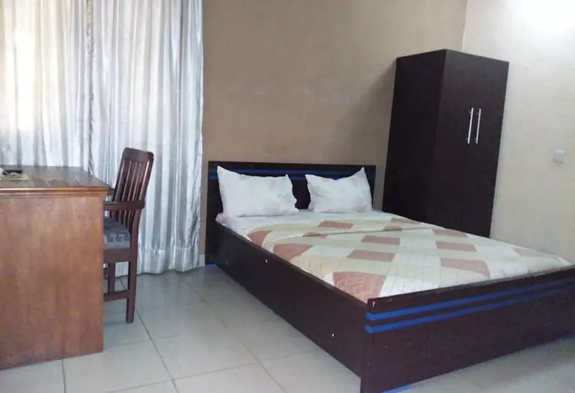 پانسیون Hollajobi Guest House