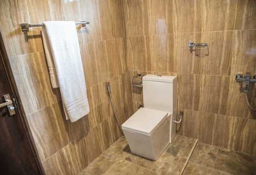 بنسيون Wadula Safari Yala