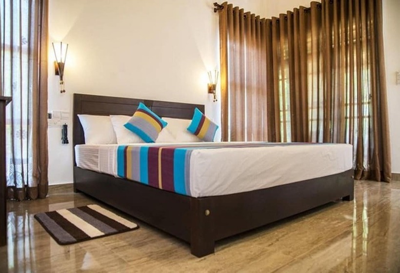 بنسيون Wadula Safari Yala