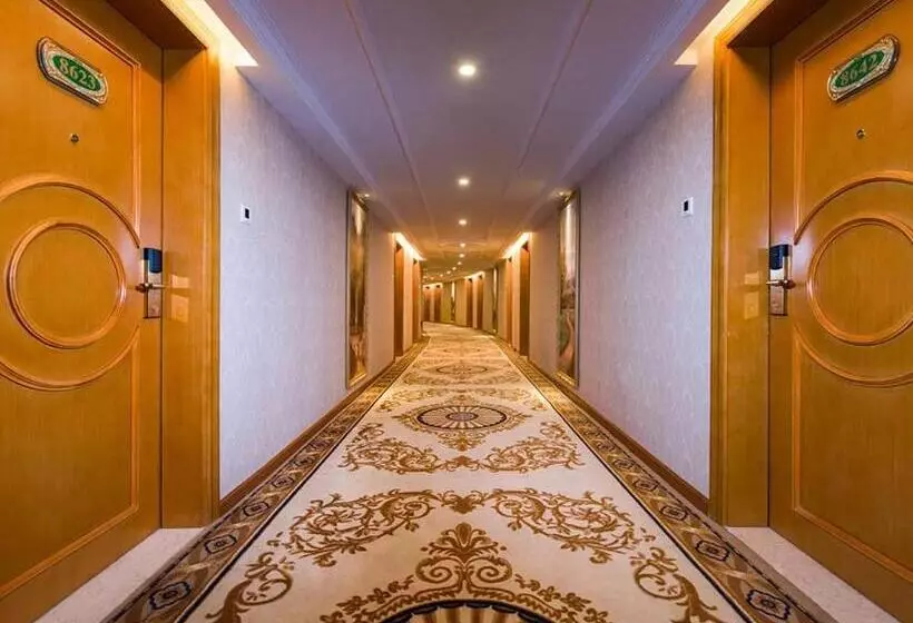 Vienna Hotel Changde Wuling Avenue