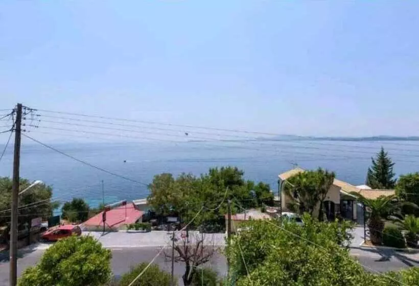 Akrogiali Apartments