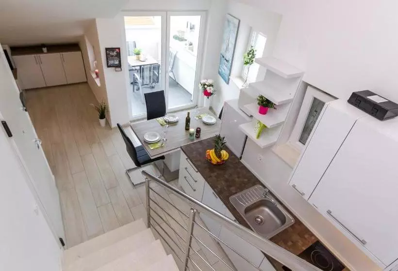 Apartments Adria