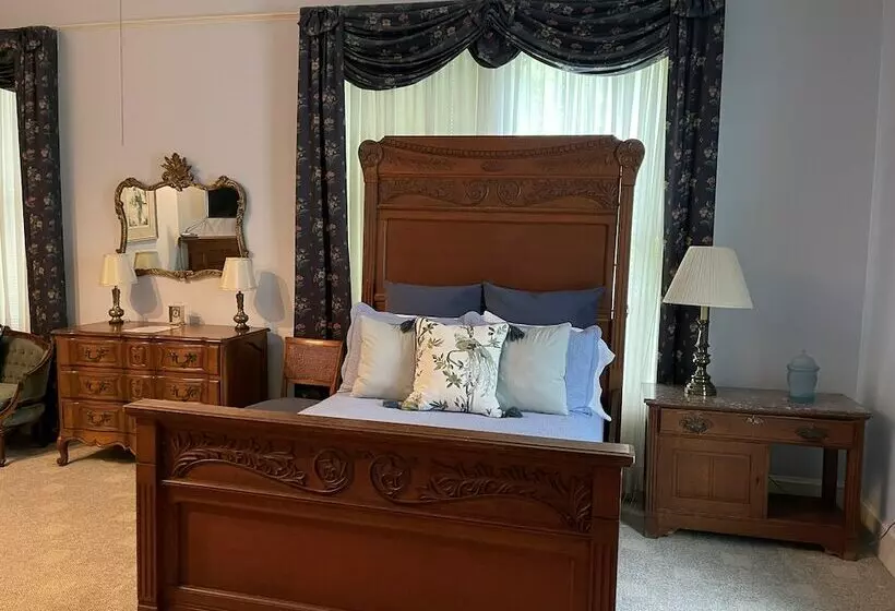 Aamiaismajoitus (B&B) Peacock Place