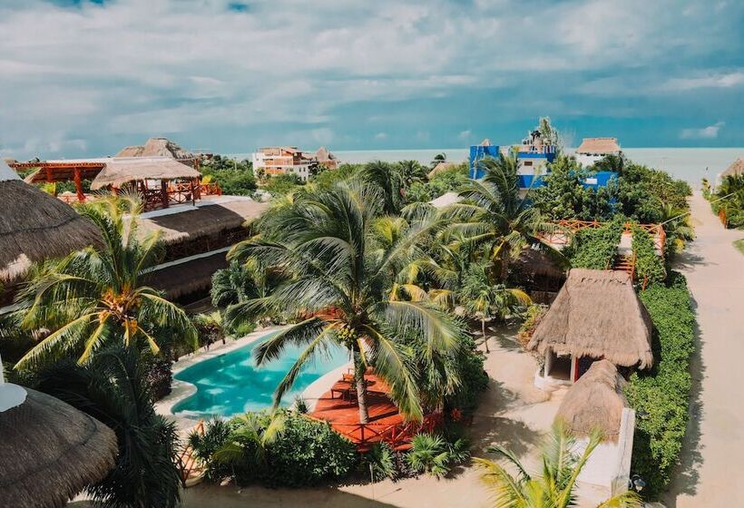 Ensueño Holbox & Beach Club