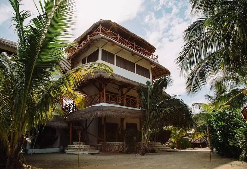 Ensueño Holbox & Beach Club