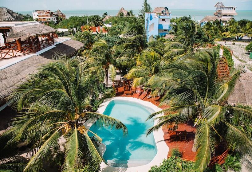 Ensueño Holbox & Beach Club