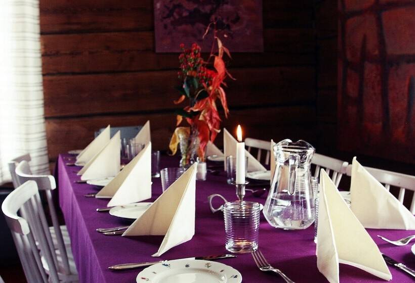 פונדק Kierinki Village