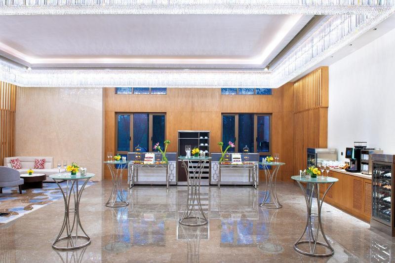 Hotel Crowne Plaza Huzhou By Ihg