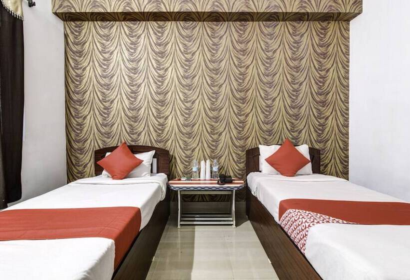 هتل Kalyan Residency By Oyo