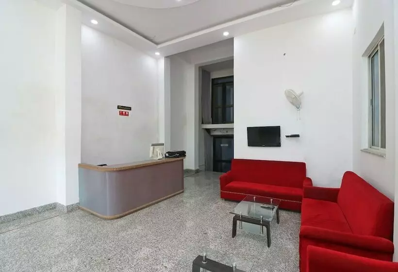 ホテル Momotaro House