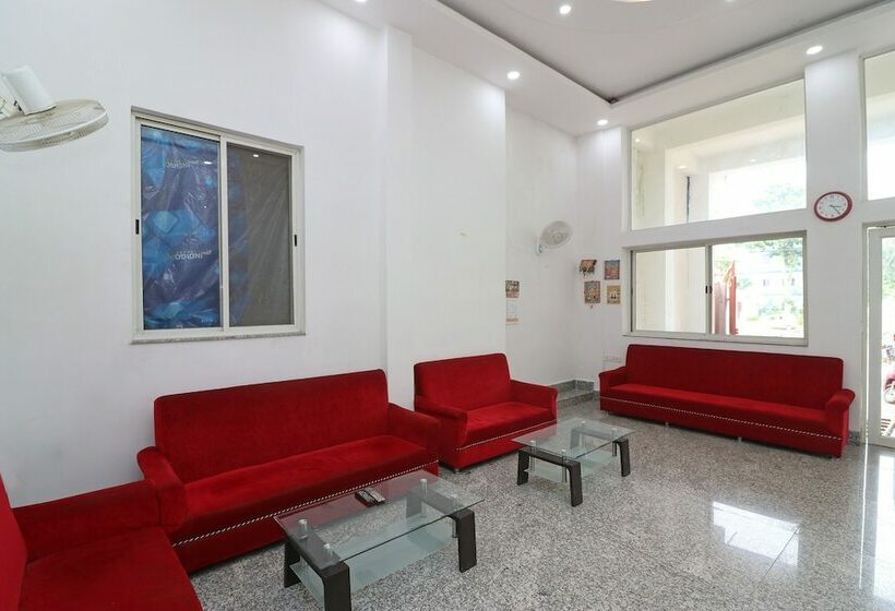 Hotelli Momotaro House