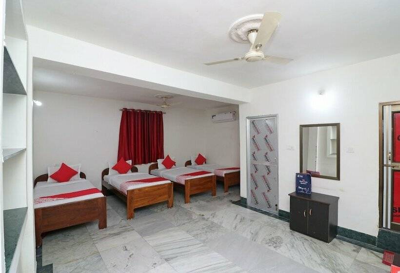 Hotelli Momotaro House