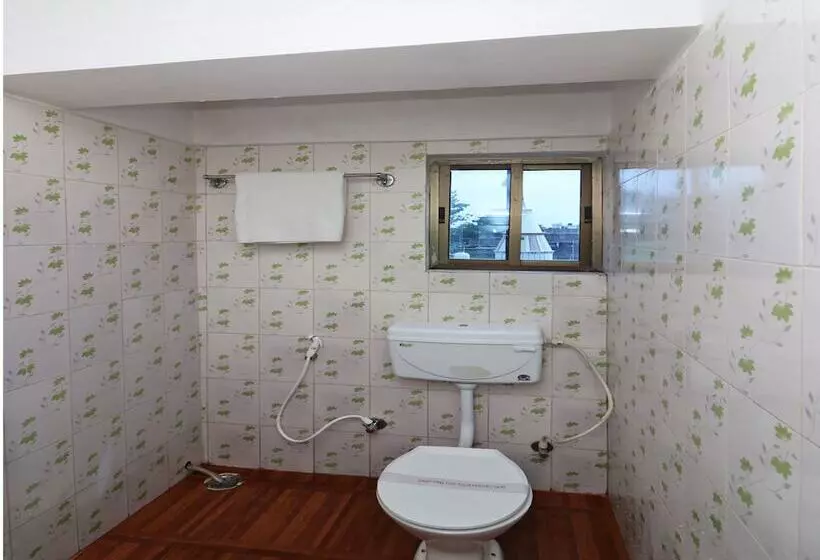 ホテル Momotaro House