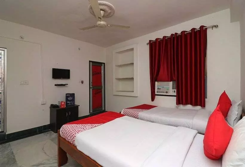 ホテル Momotaro House