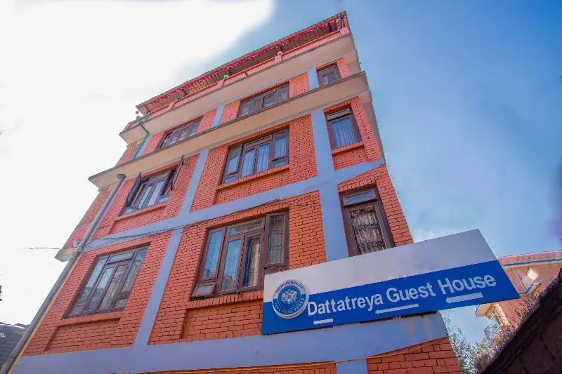 هتل Oyo 257 Dattatreya Guest House