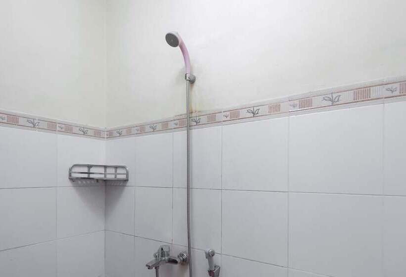 בית מלון כפרי Reddoorz Near Iain Palangkaraya