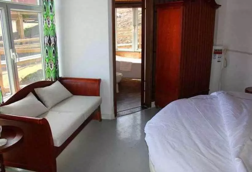 Hotelli Urumchi Nanshan Scenery Retreats