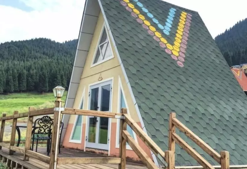 Hotelli Urumchi Nanshan Scenery Retreats