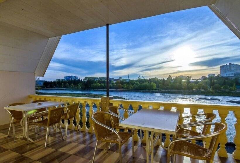 فندق Villa Zamok