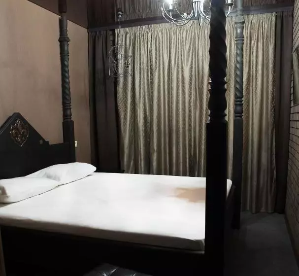 ホテル трефен белорусская