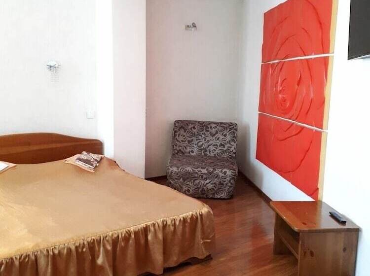 Olhon Hotel & Hostel