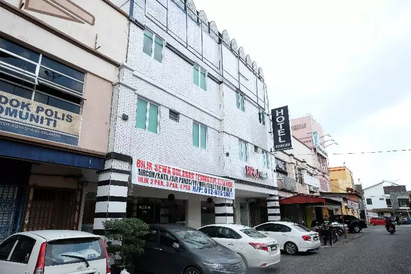 Oyo 718 Mr J Hotel Wakaf Che Yeh 1