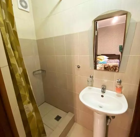 Majatalo Dikovinka Sochi Guest House